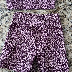 DOYOUEVEN Excel+ Shorts - Wild Berry - M
